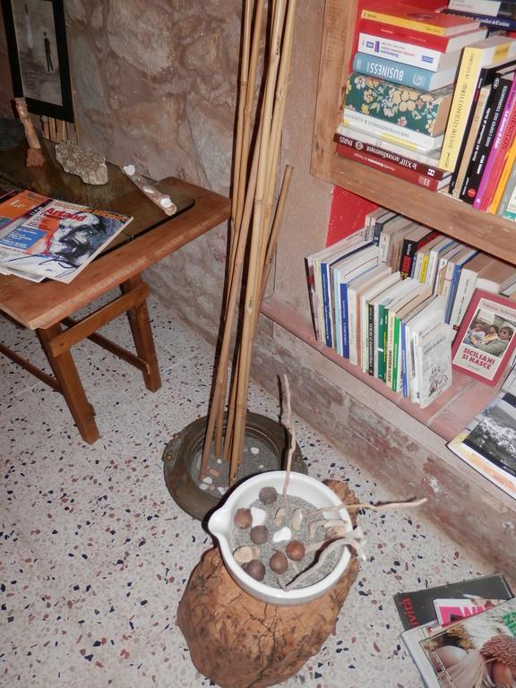 Al Fakhar Bed & Breakfast Ficarra Luaran gambar